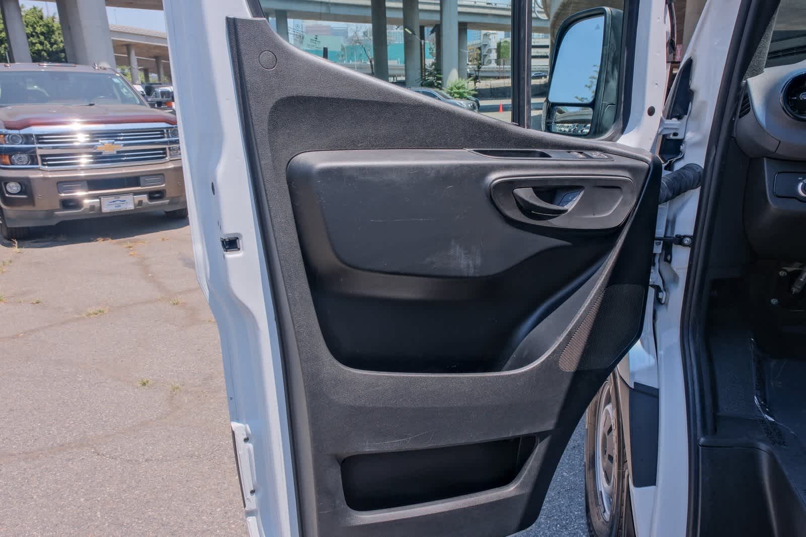Thumbnail: 2022 Mercedes-Benz Sprinter - 20