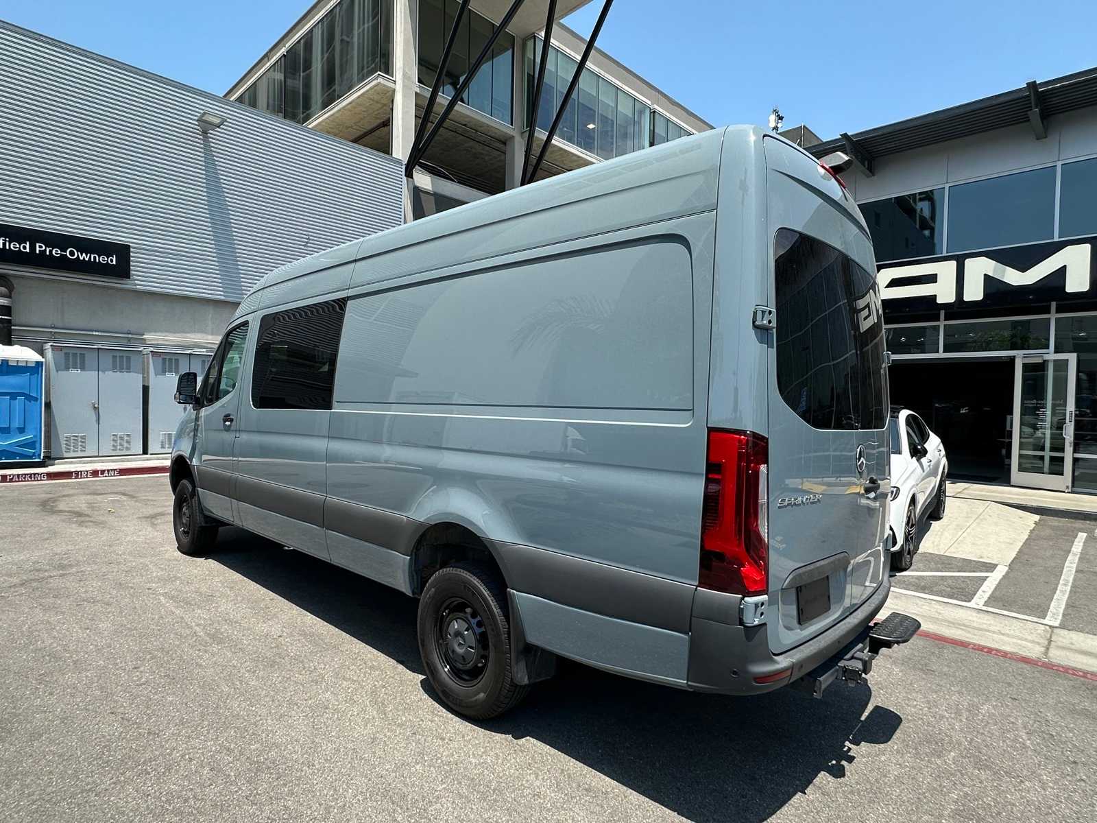 Thumbnail: 2024 Mercedes-Benz Sprinter - 3