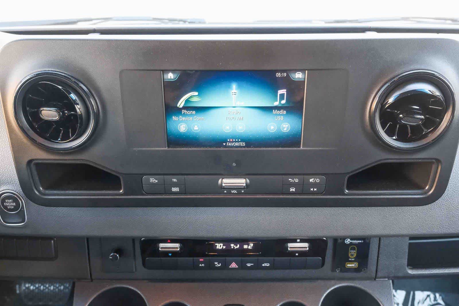 Thumbnail: 2024 Mercedes-Benz Sprinter - 20