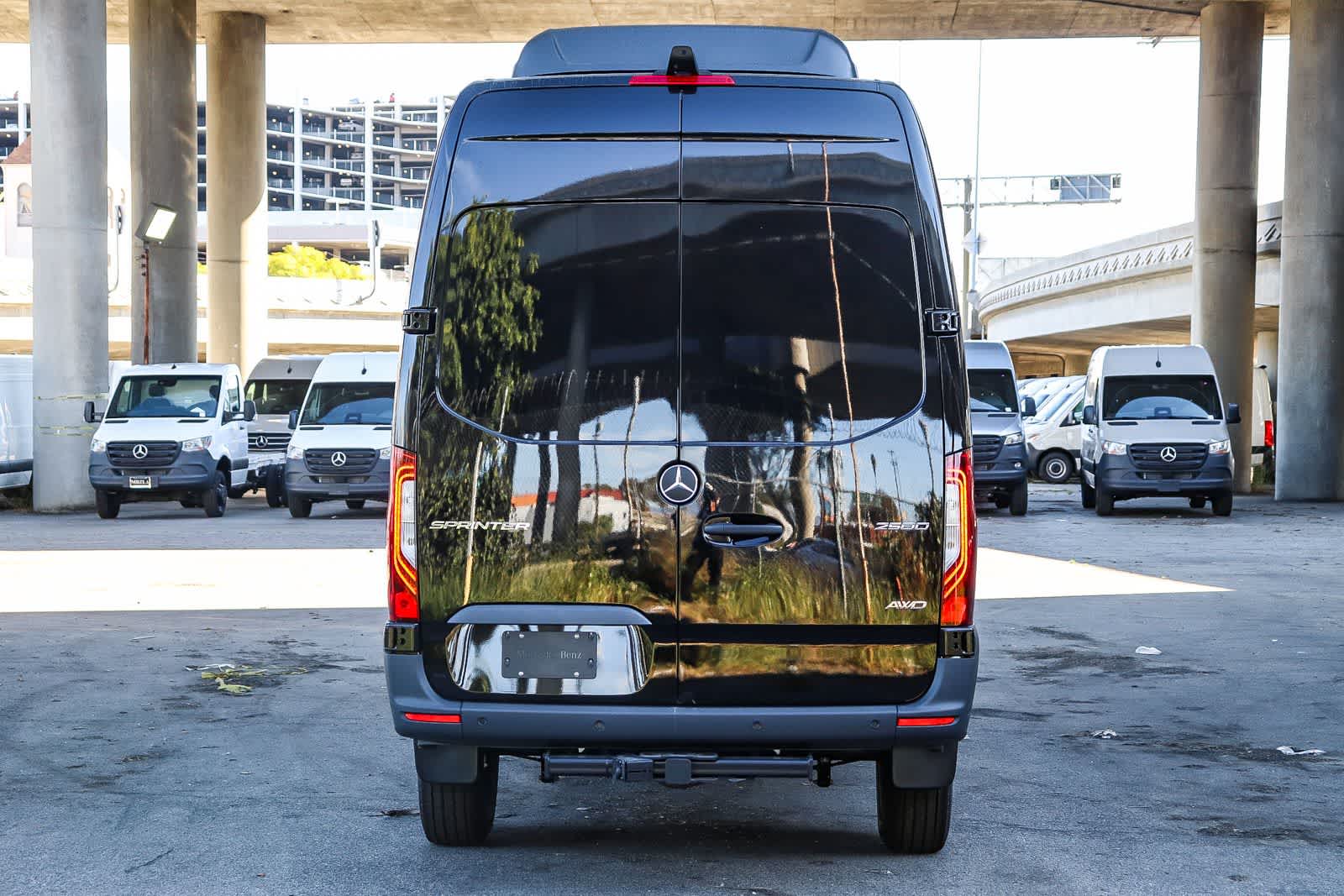 Thumbnail: 2026 Mercedes-Benz Sprinter - 5