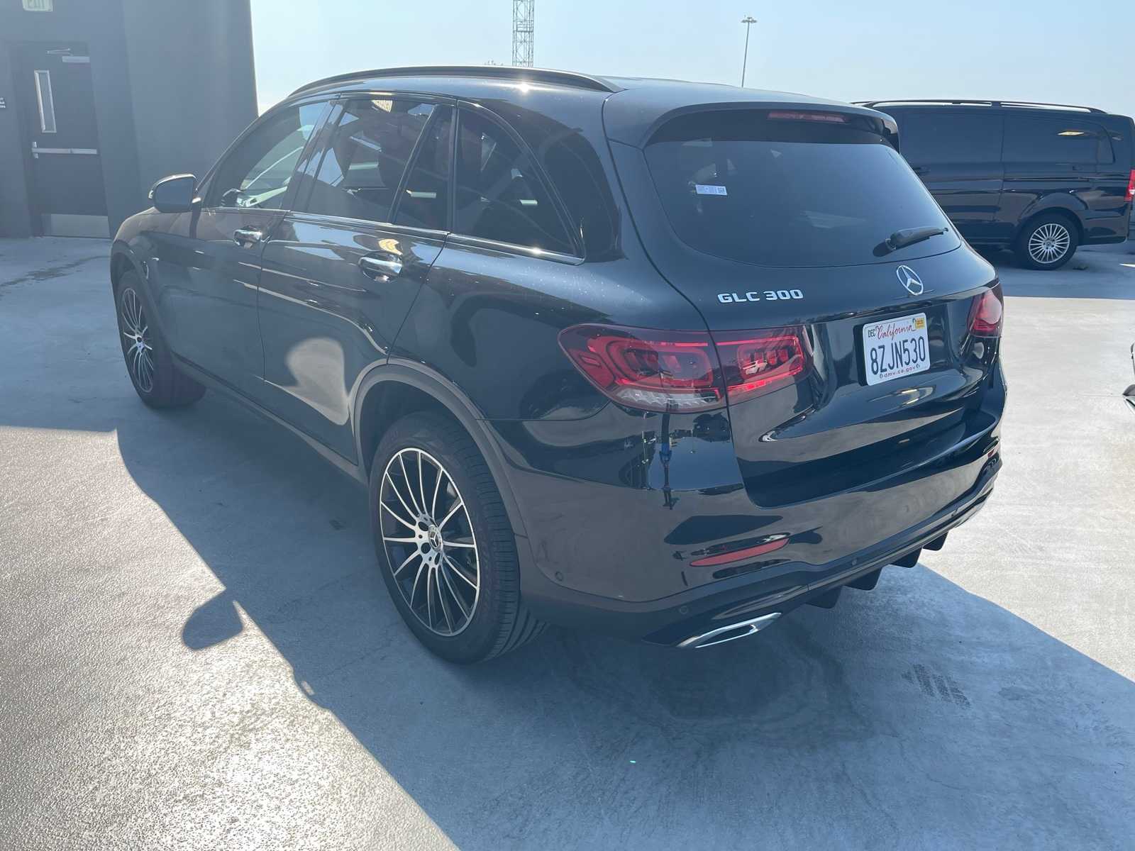 Thumbnail: 2022 Mercedes-Benz GLC - 2