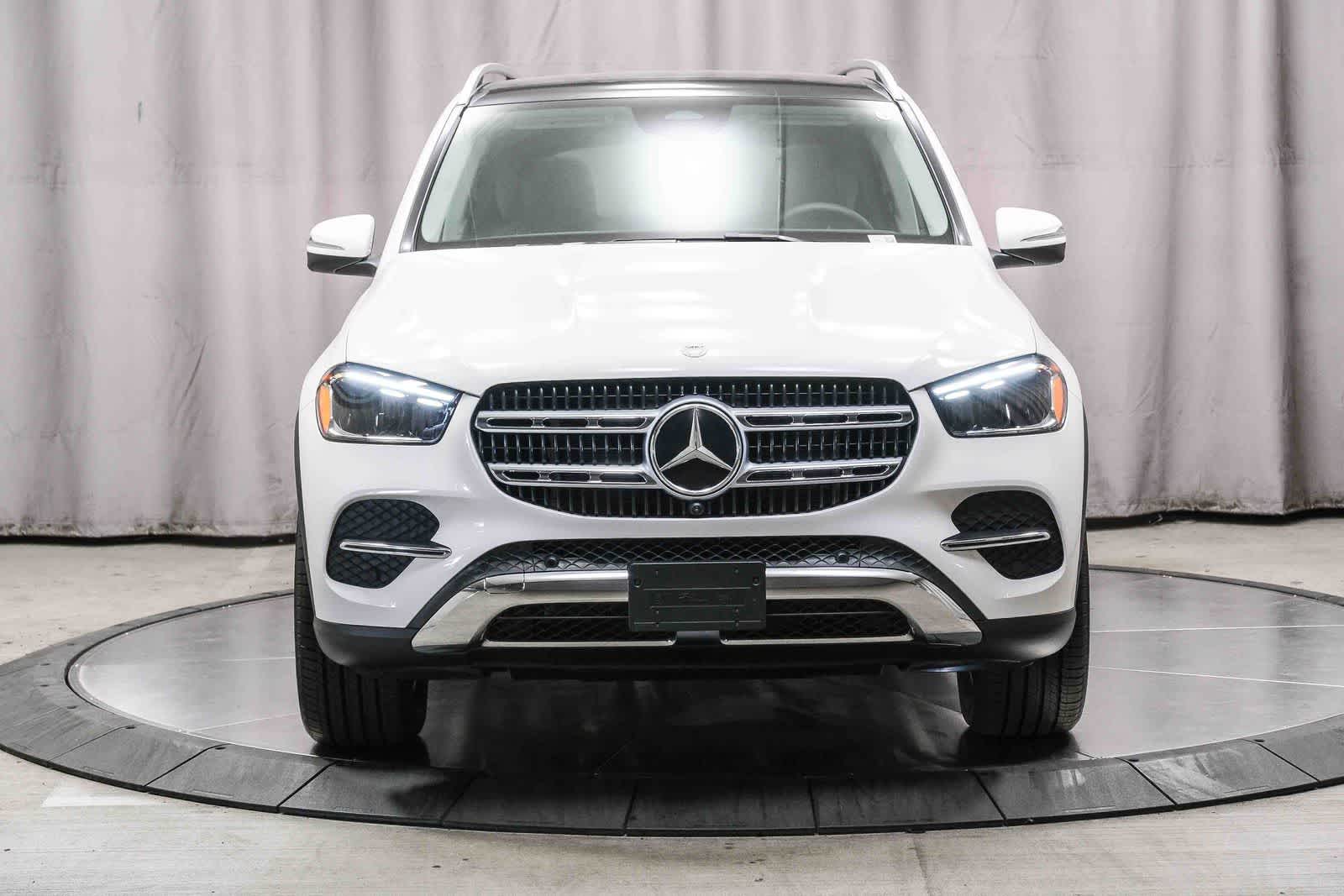 Thumbnail: 2026 Mercedes-Benz GLE - 6