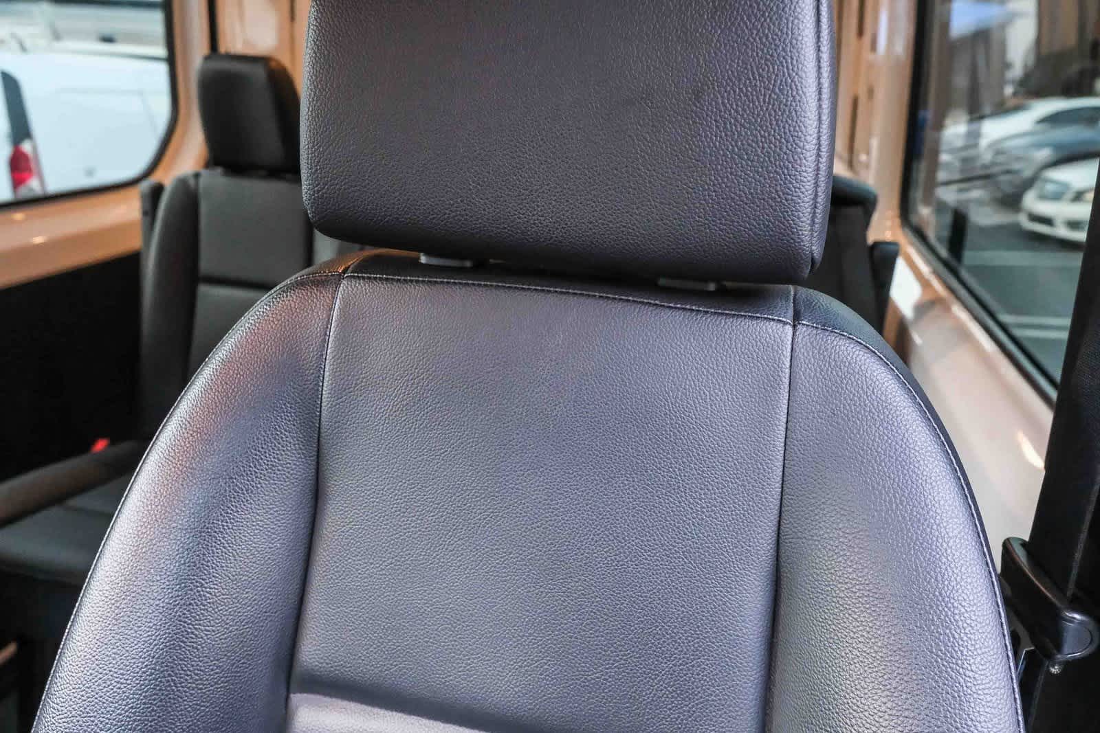 Thumbnail: 2022 Mercedes-Benz Sprinter - 22