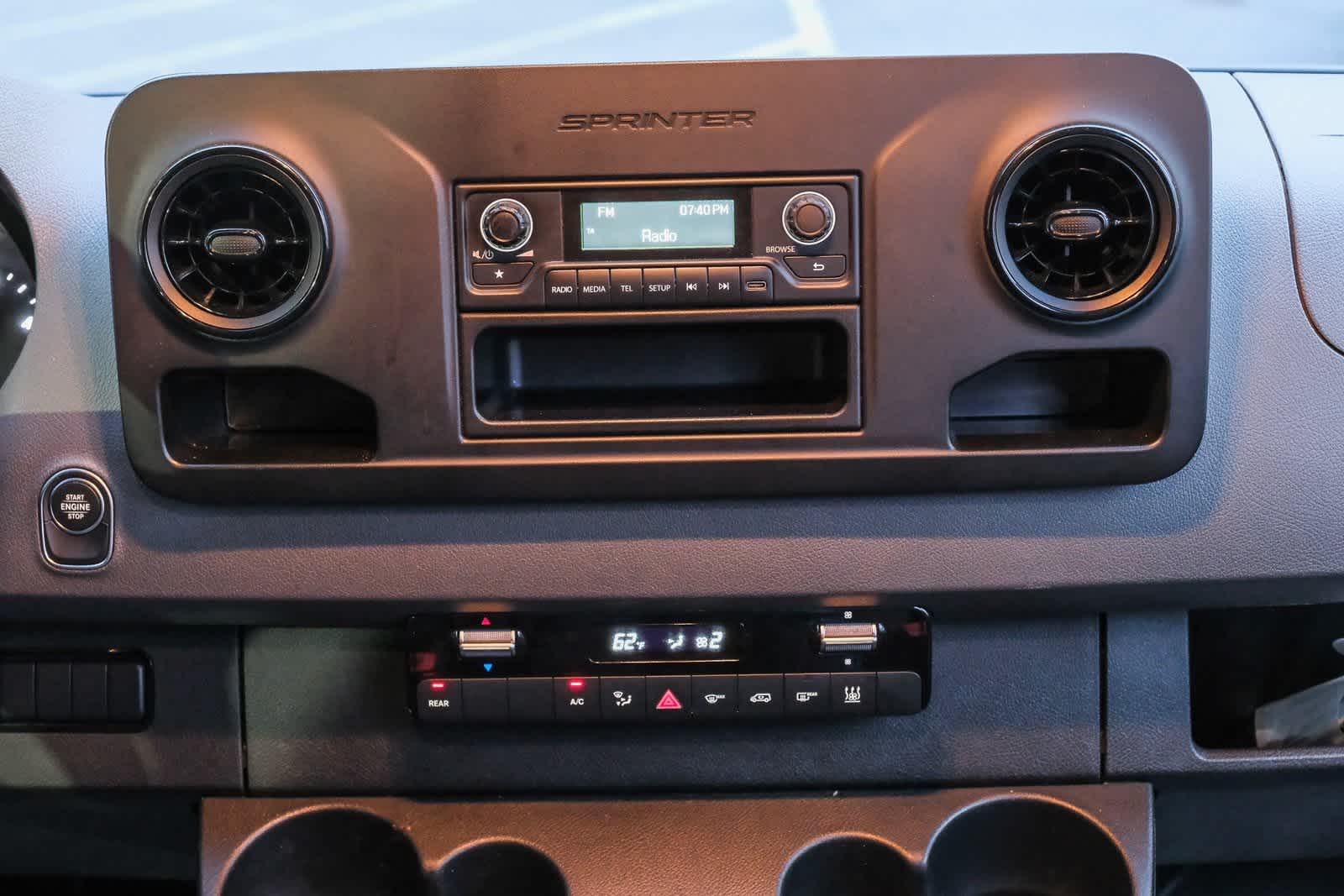 Thumbnail: 2021 Mercedes-Benz Sprinter - 13