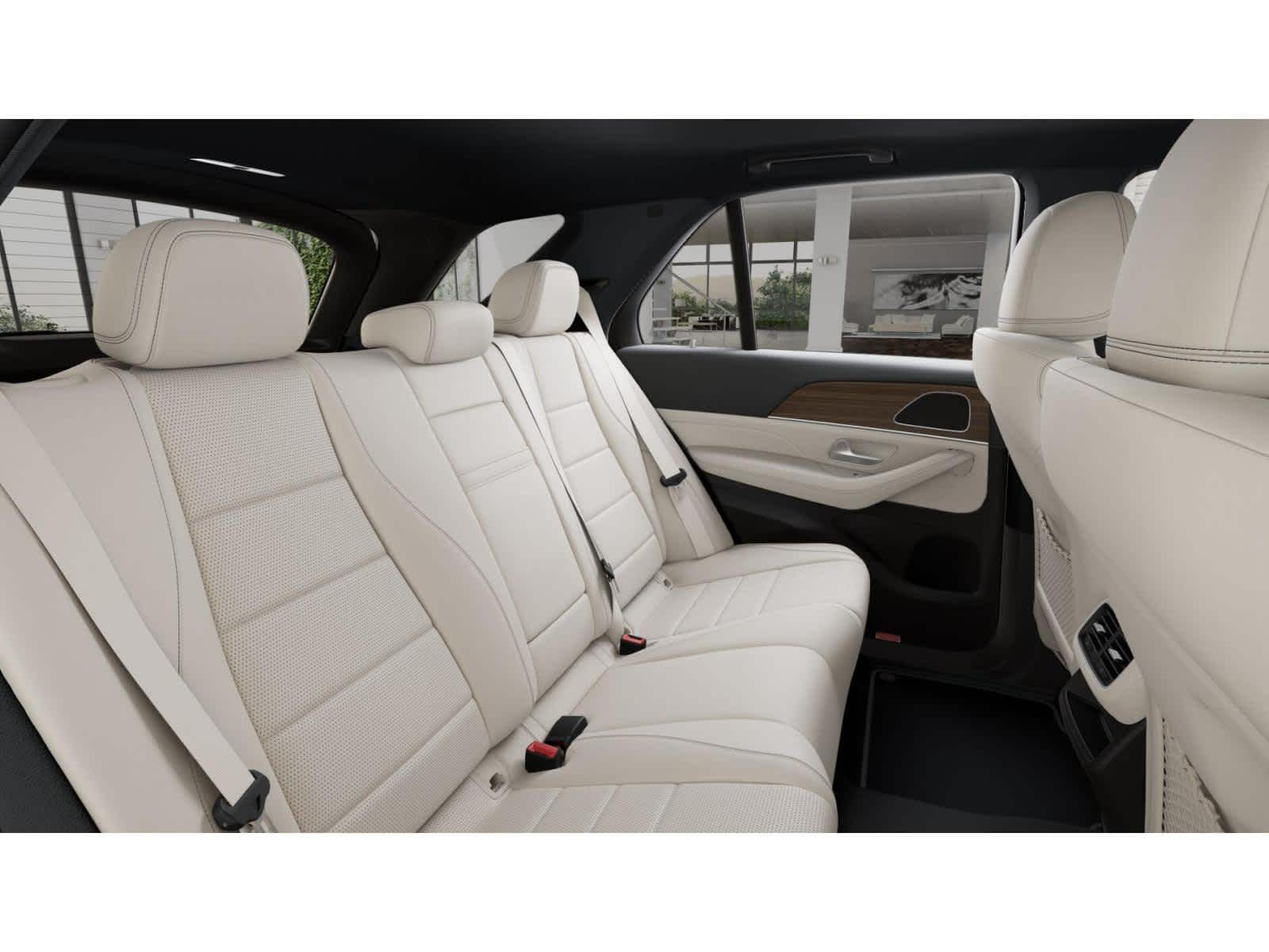 Thumbnail: 2026 Mercedes-Benz GLE - 4