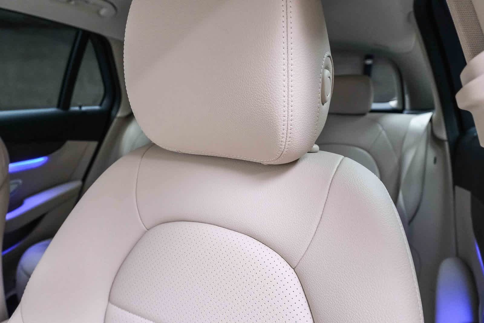 Thumbnail: 2022 Mercedes-Benz GLC - 21