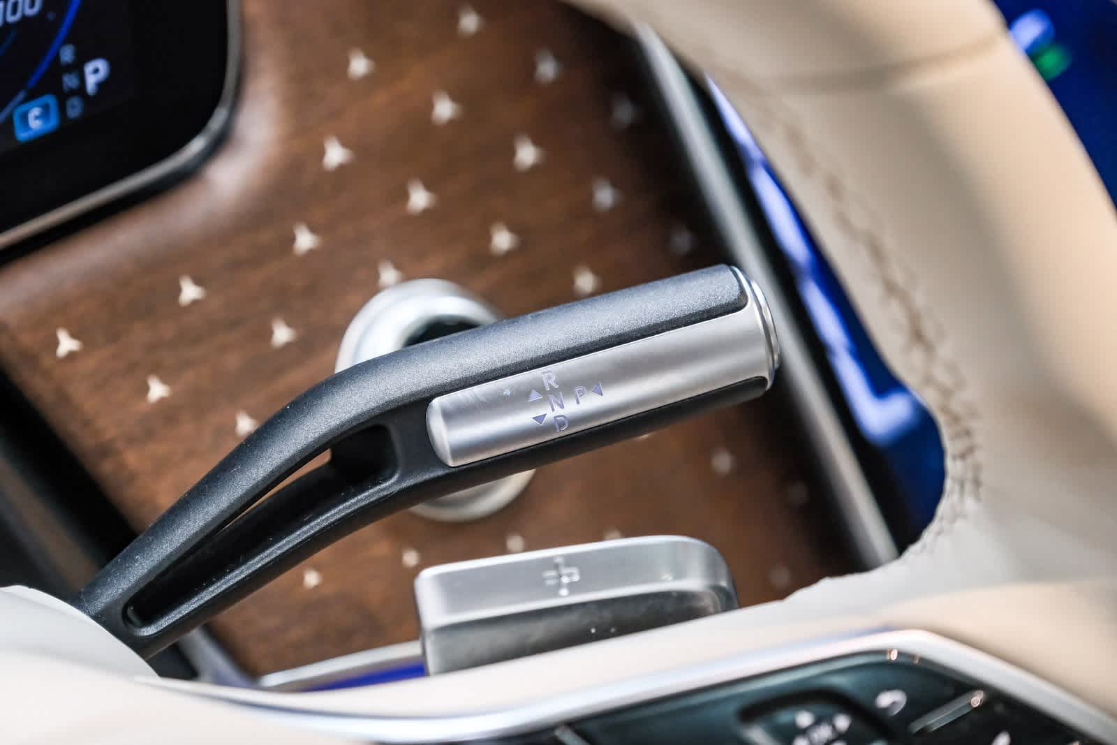 Thumbnail: 2023 Mercedes-Benz EQS - 18