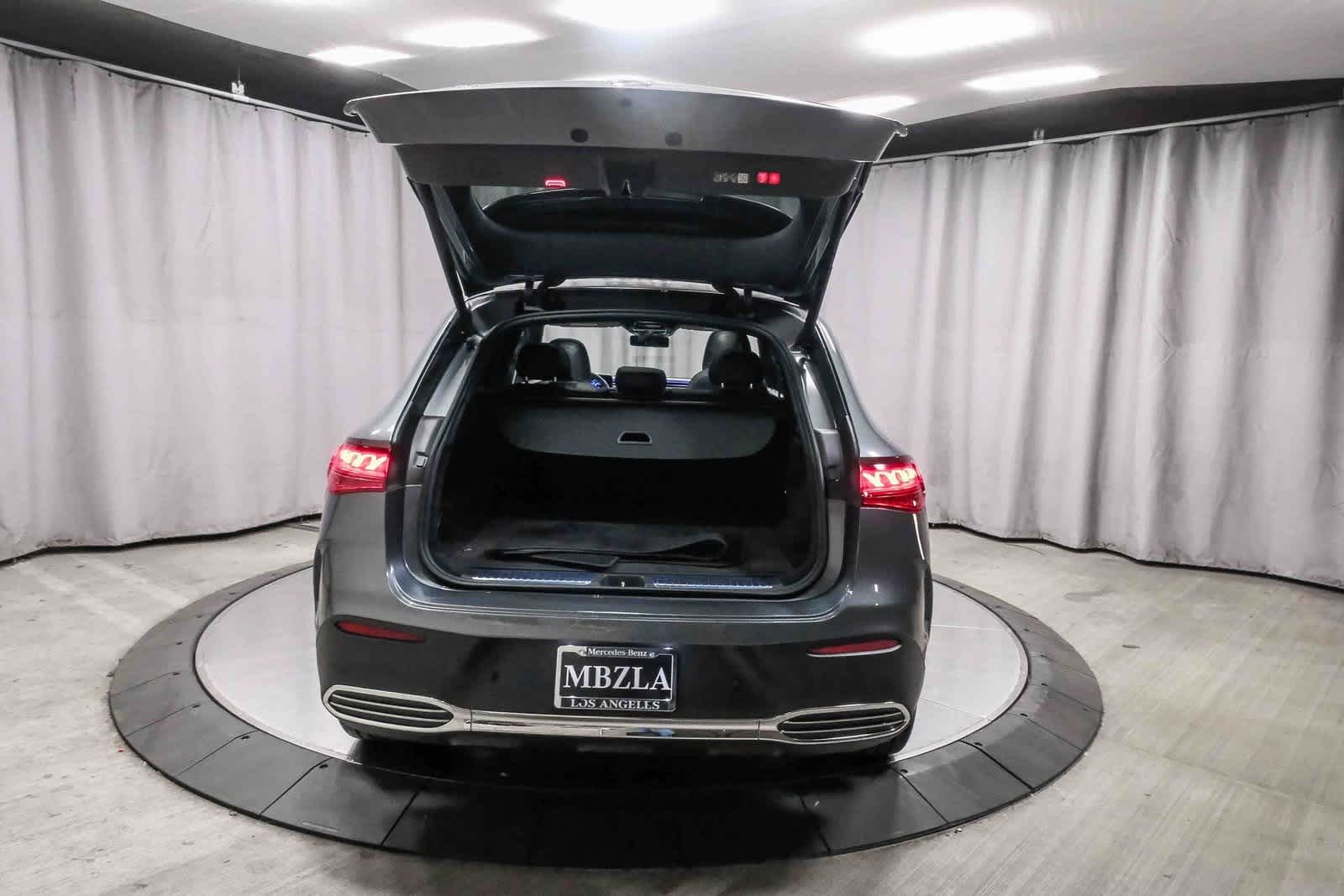 Thumbnail: 2025 Mercedes-Benz EQE - 25