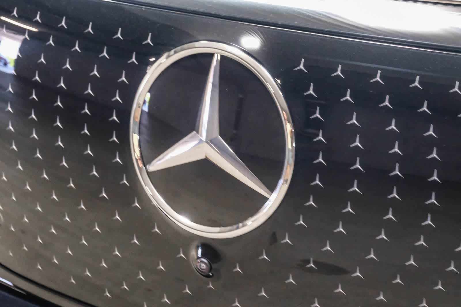Thumbnail: 2026 Mercedes-Benz EQS - 13
