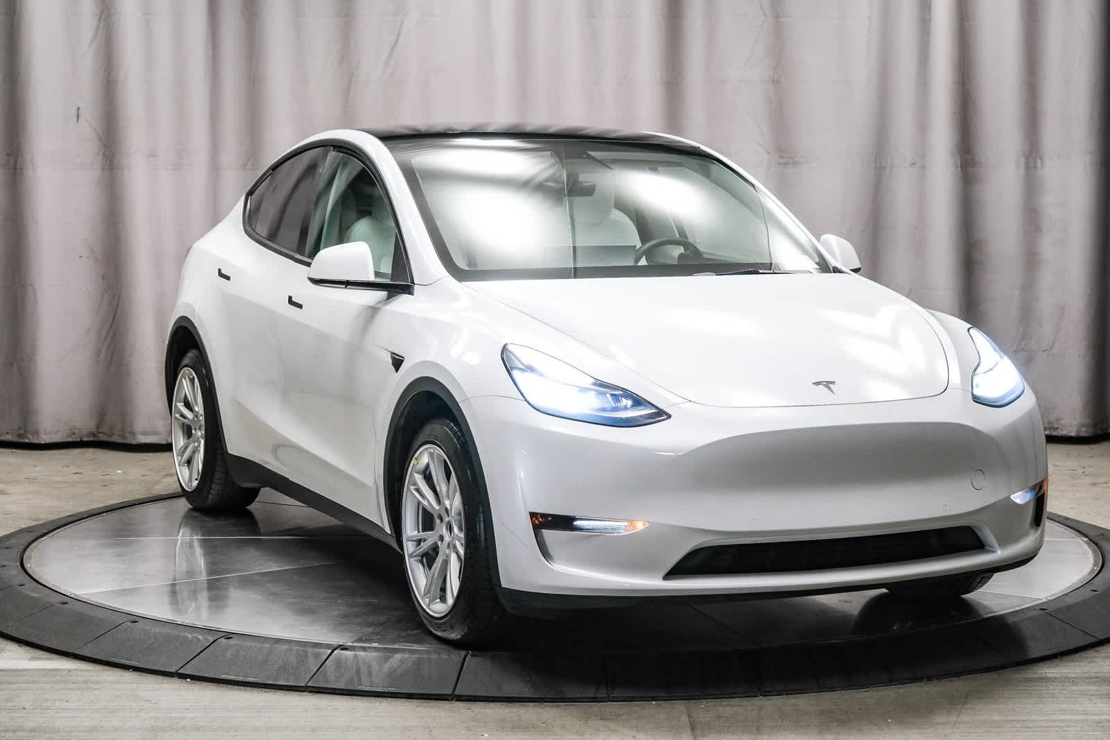 Thumbnail: 2021 Tesla Model Y - 5