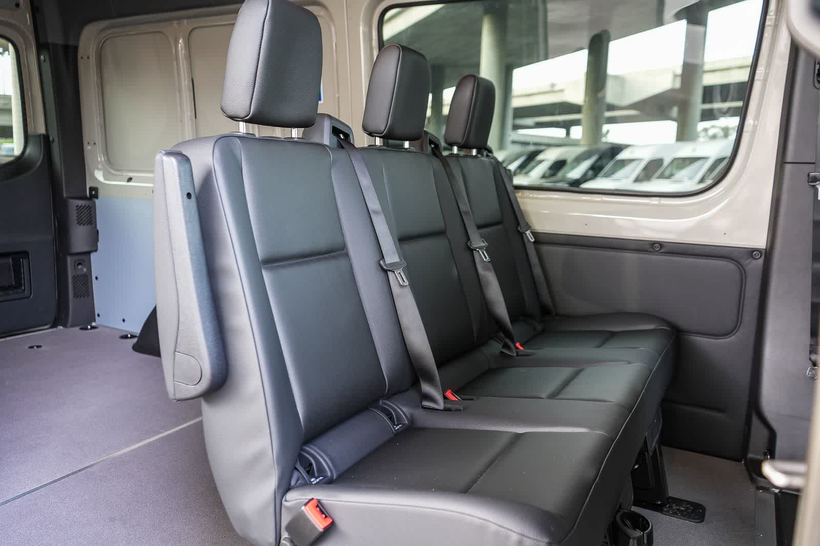 Thumbnail: 2026 Mercedes-Benz Sprinter - 24