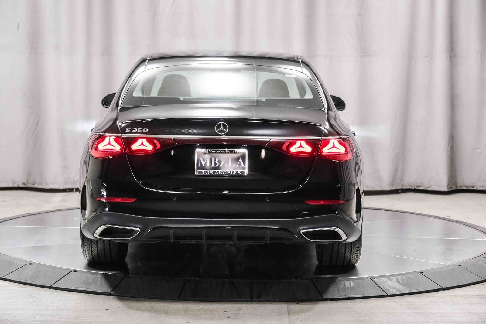 Thumbnail: 2026 Mercedes-Benz E-Class - 3
