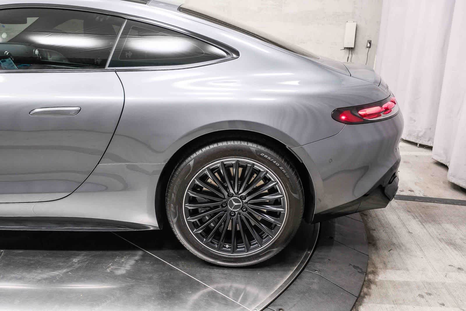 Thumbnail: 2025 Mercedes-Benz AMG GT - 8