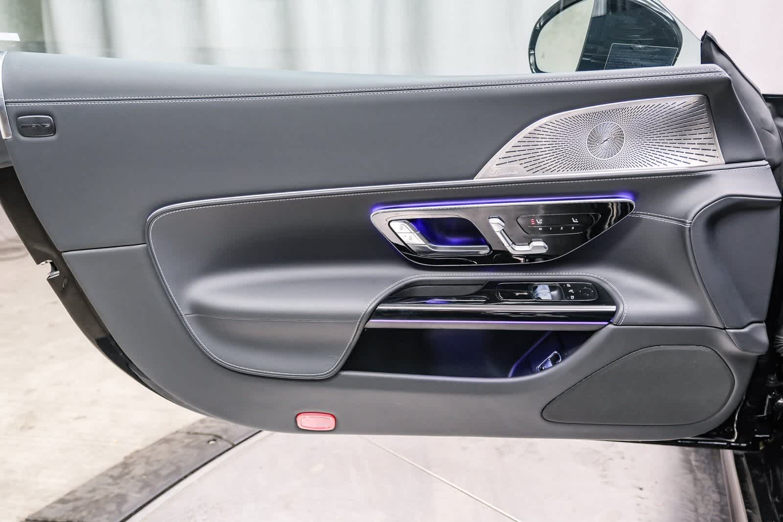 Thumbnail: 2026 Mercedes-Benz AMG GT - 21