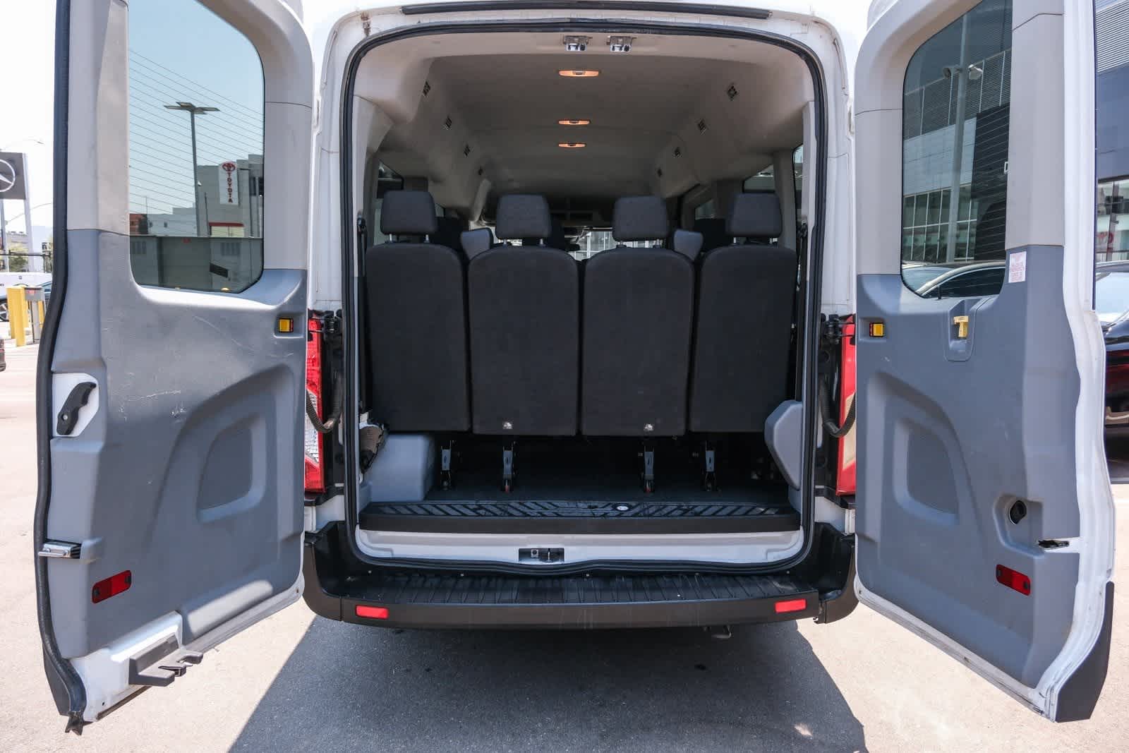 Thumbnail: 2019 Ford Transit Series - 22