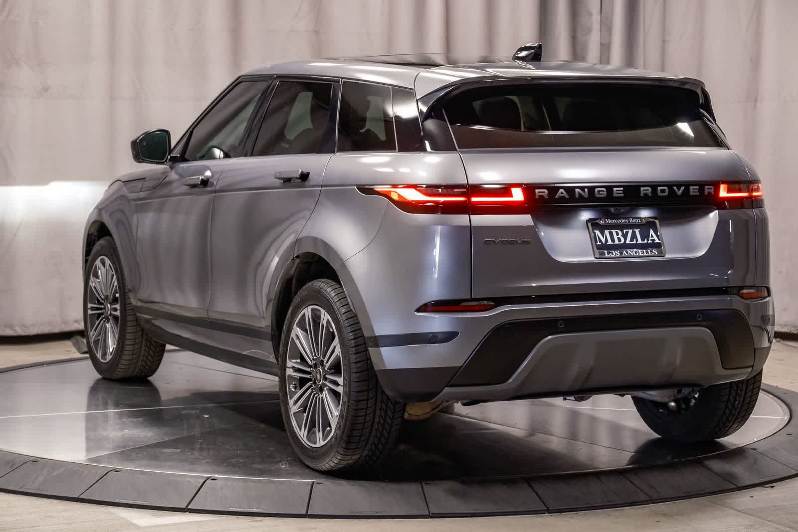 Thumbnail: 2025 Land Rover Range Rover Evoque - 2