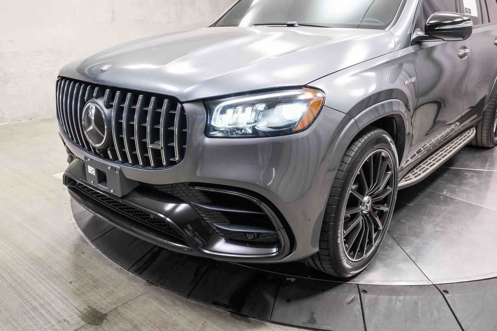 Thumbnail: 2024 Mercedes-Benz GL-Class - 11