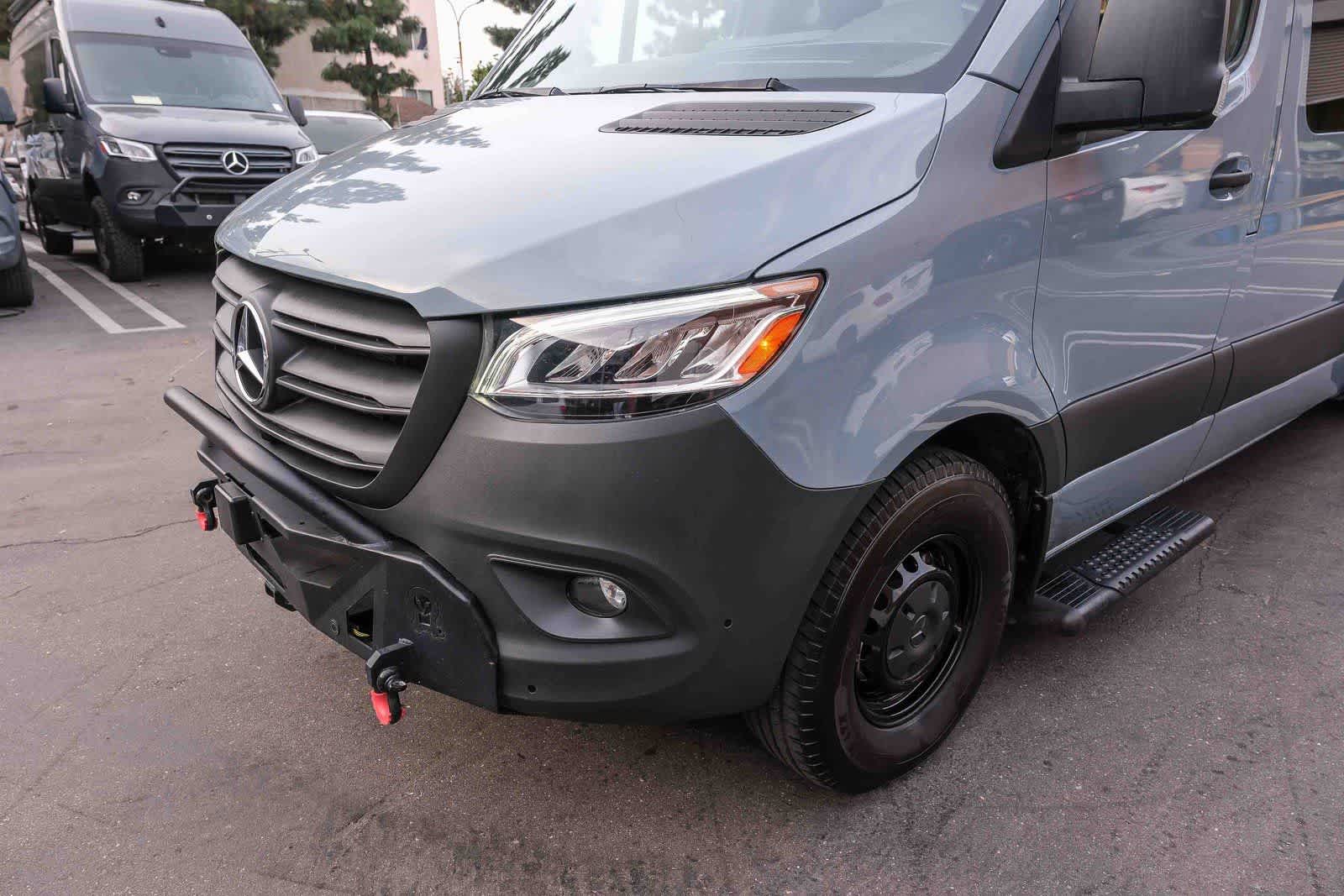 Thumbnail: 2023 Mercedes-Benz Sprinter - 11