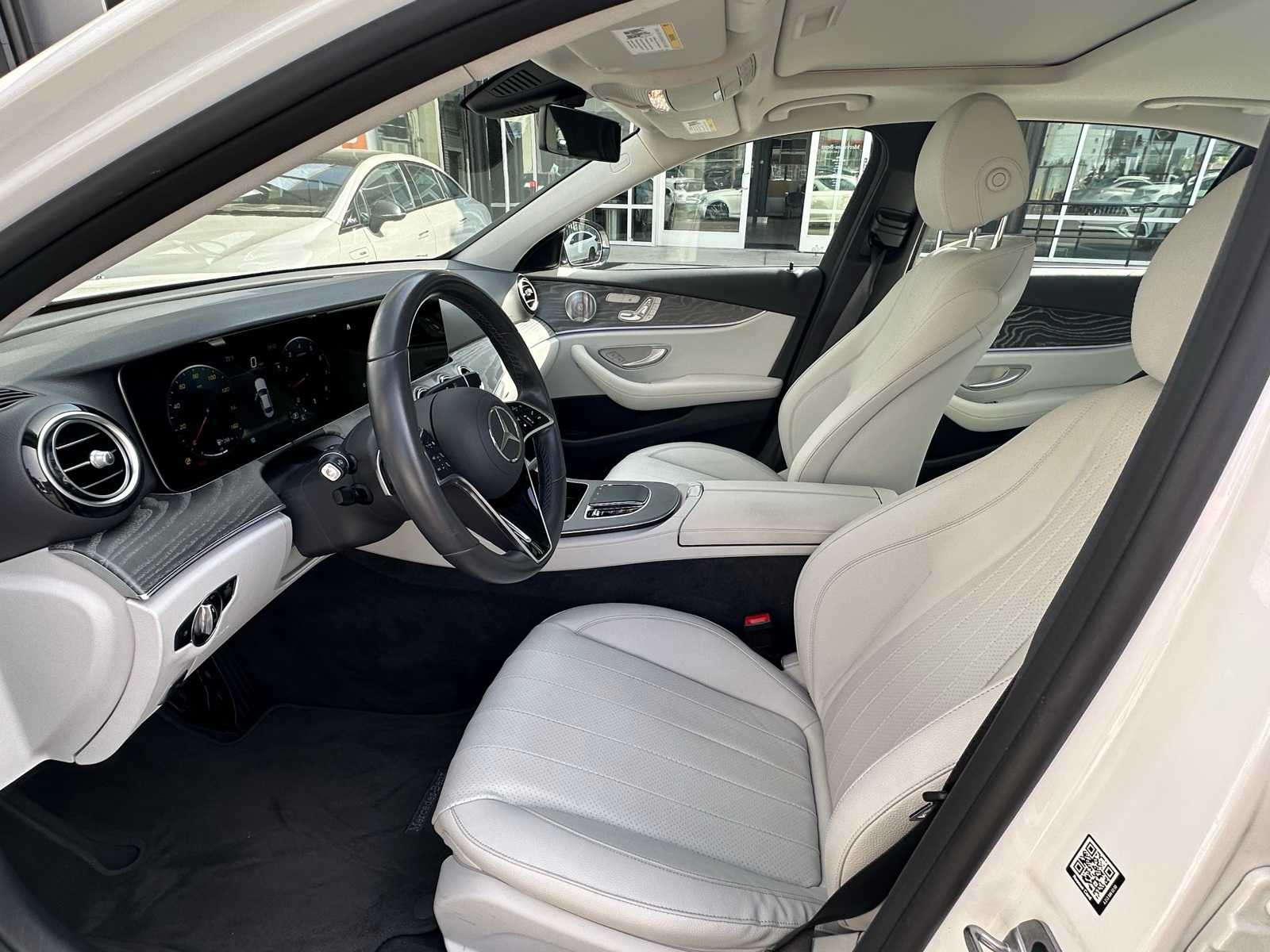 Thumbnail: 2021 Mercedes-Benz E-Class - 6