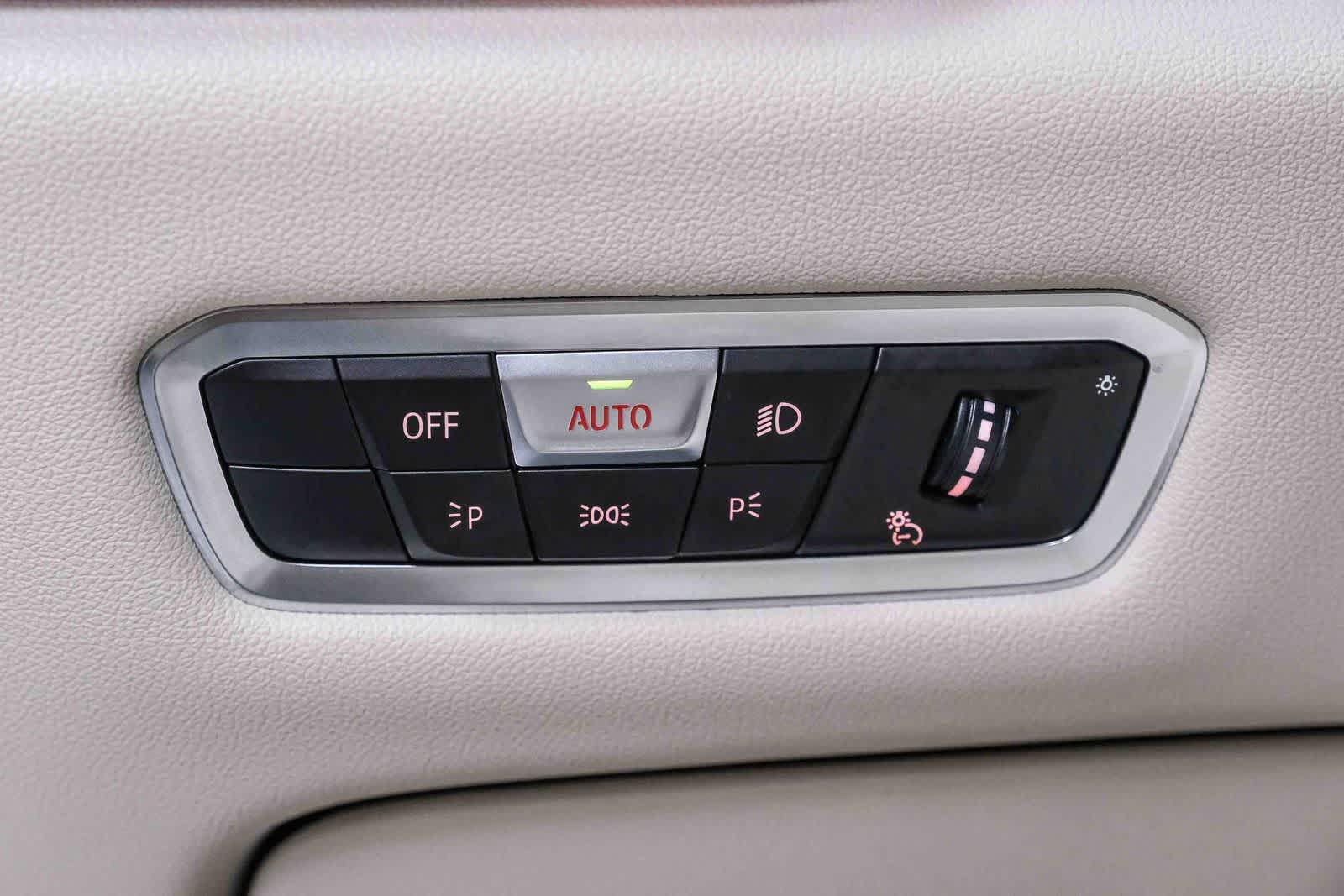 Thumbnail: 2022 BMW X5 - 18