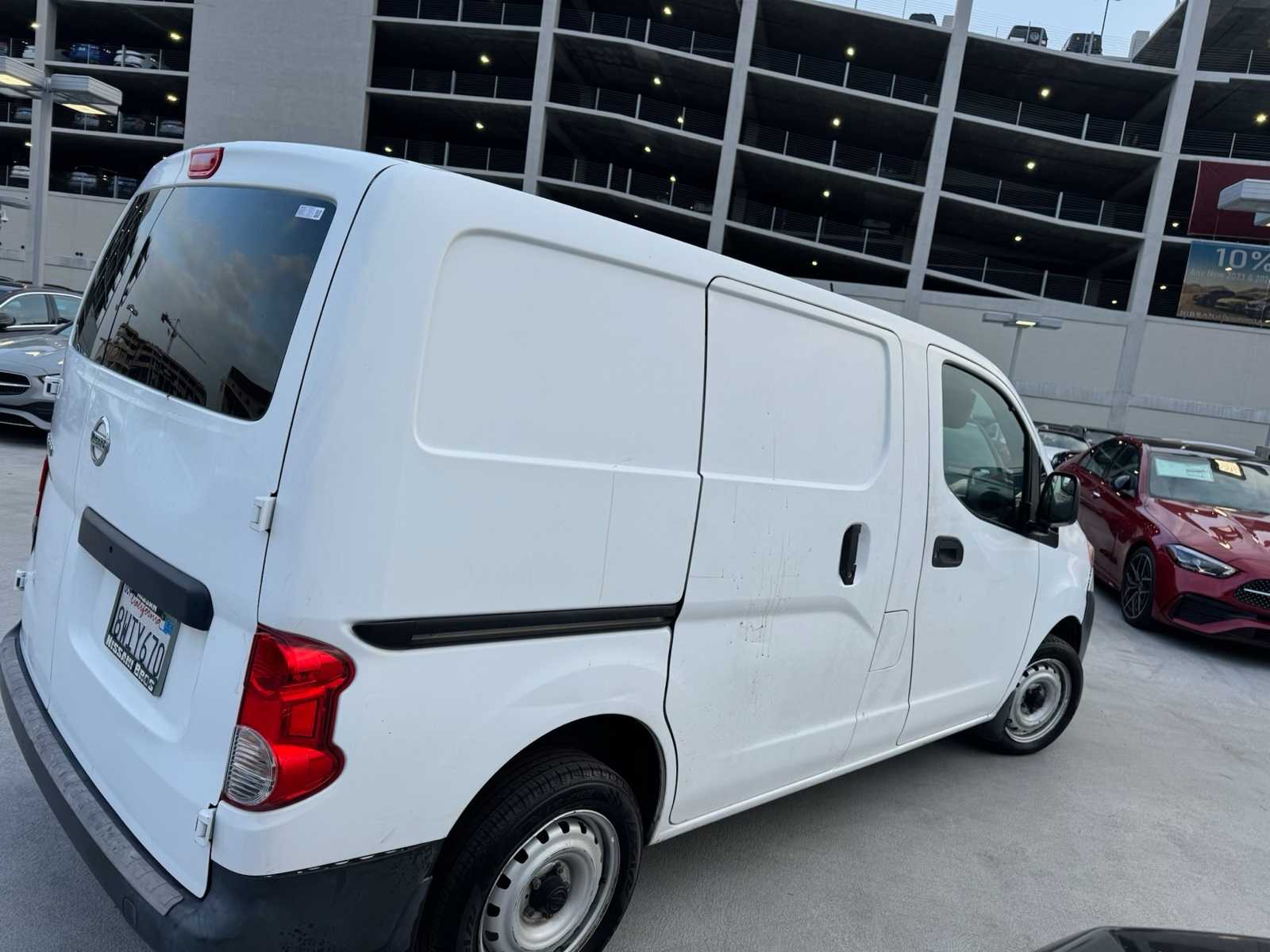 Thumbnail: 2018 Nissan NV200 - 4