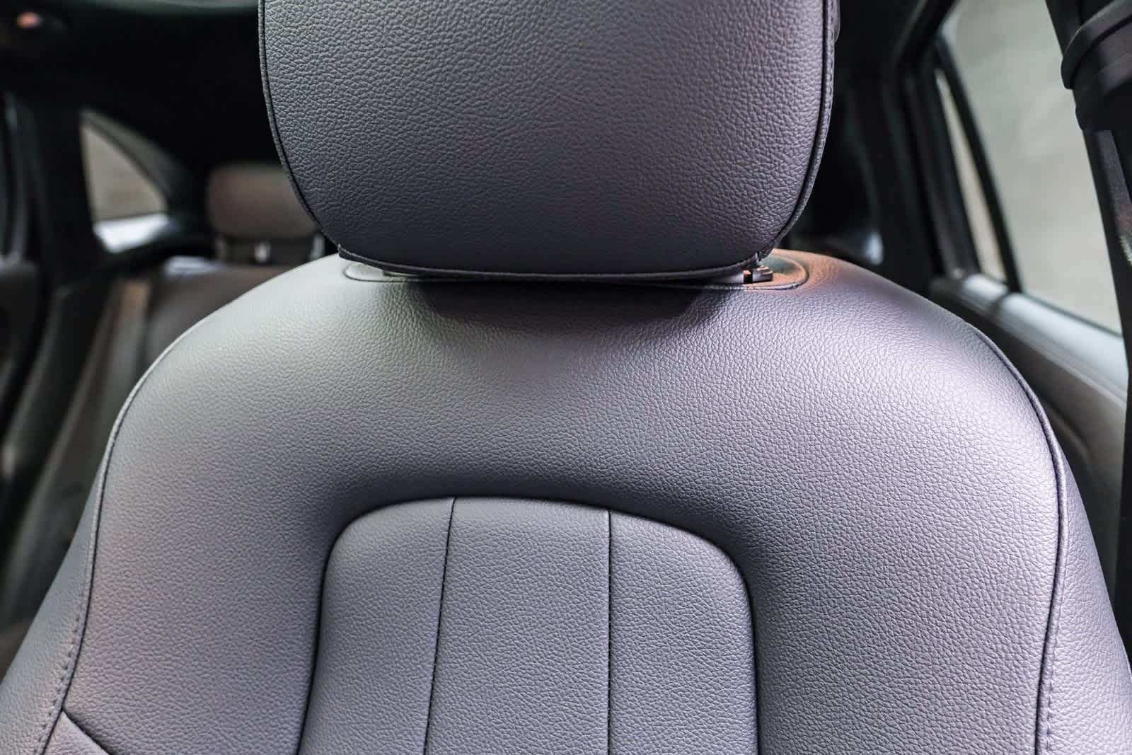 Thumbnail: 2025 Mercedes-Benz GLA - 22