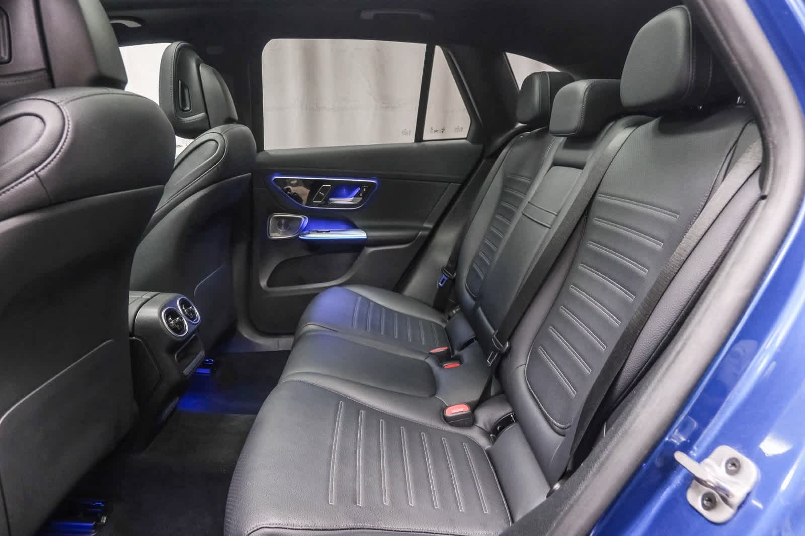 Thumbnail: 2023 Mercedes-Benz GLC - 18