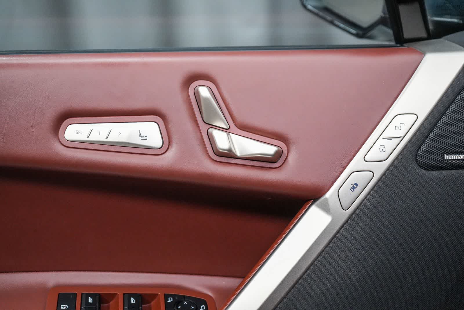 Thumbnail: 2023 BMW iX - 22