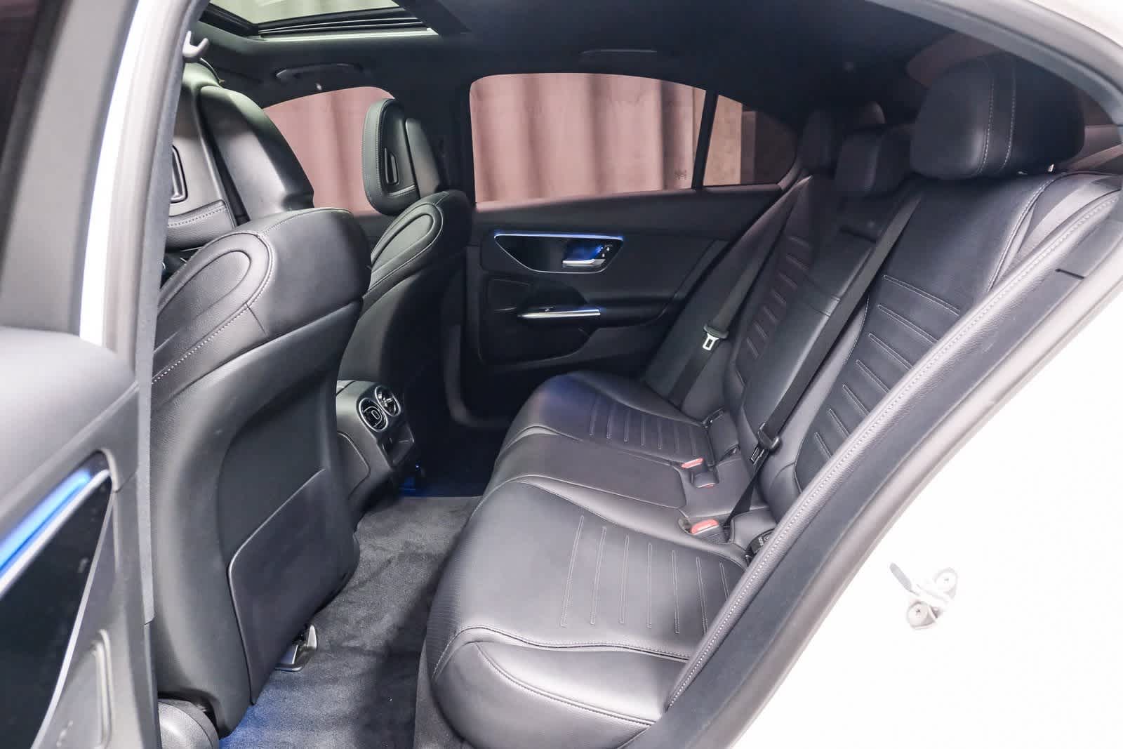 Thumbnail: 2023 Mercedes-Benz C-Class - 17