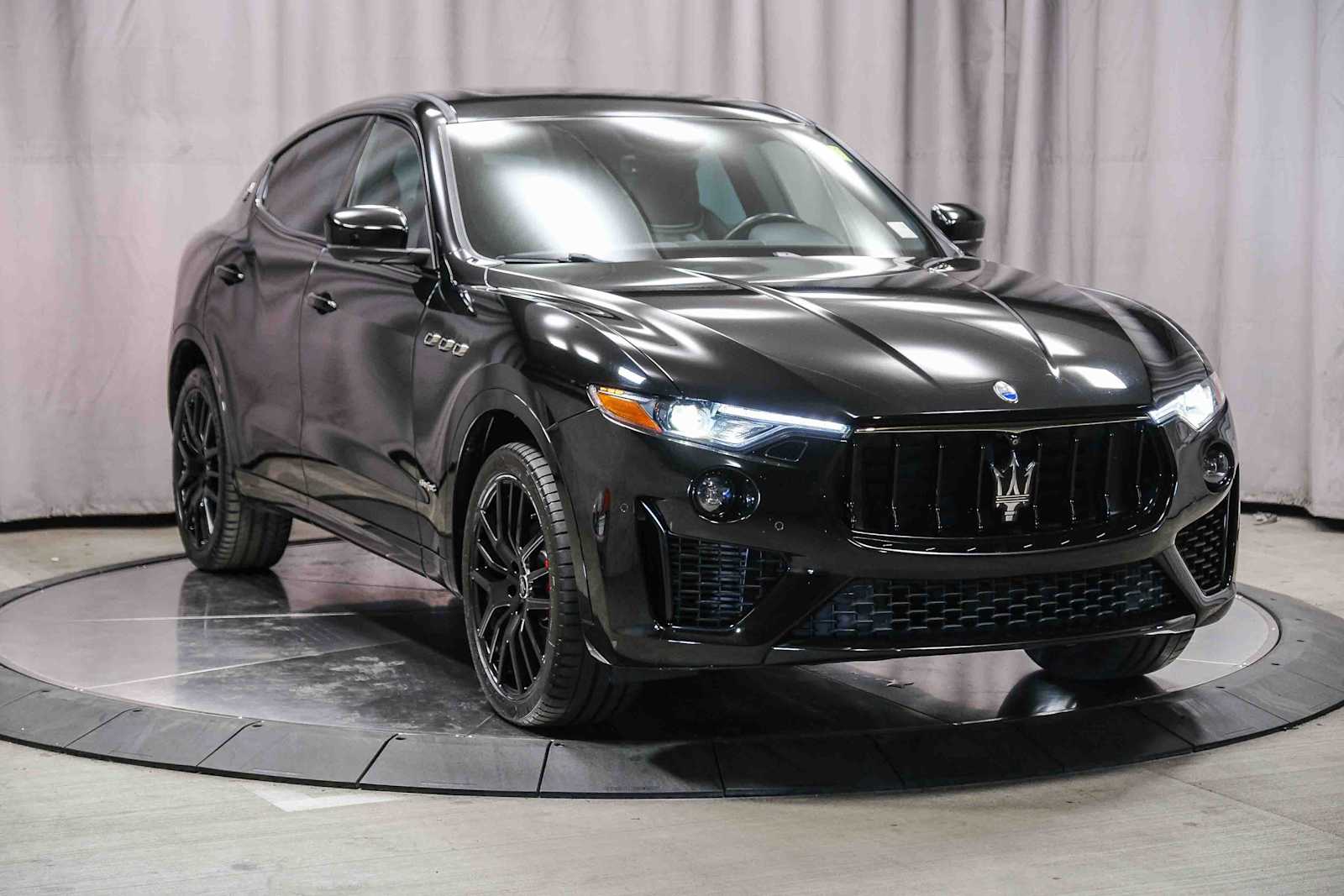 Thumbnail: 2019 Maserati Levante - 5