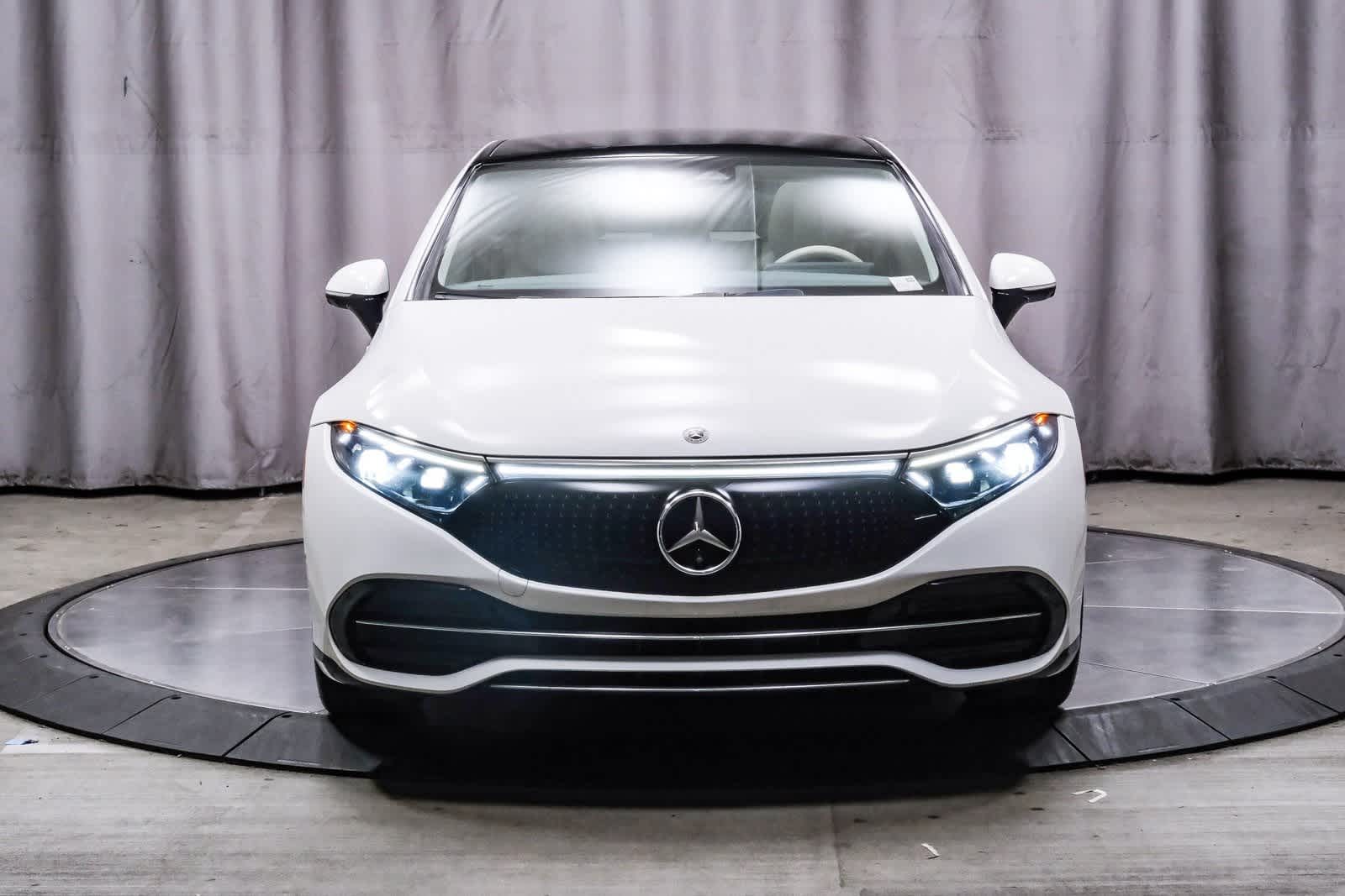 Thumbnail: 2023 Mercedes-Benz EQS - 6