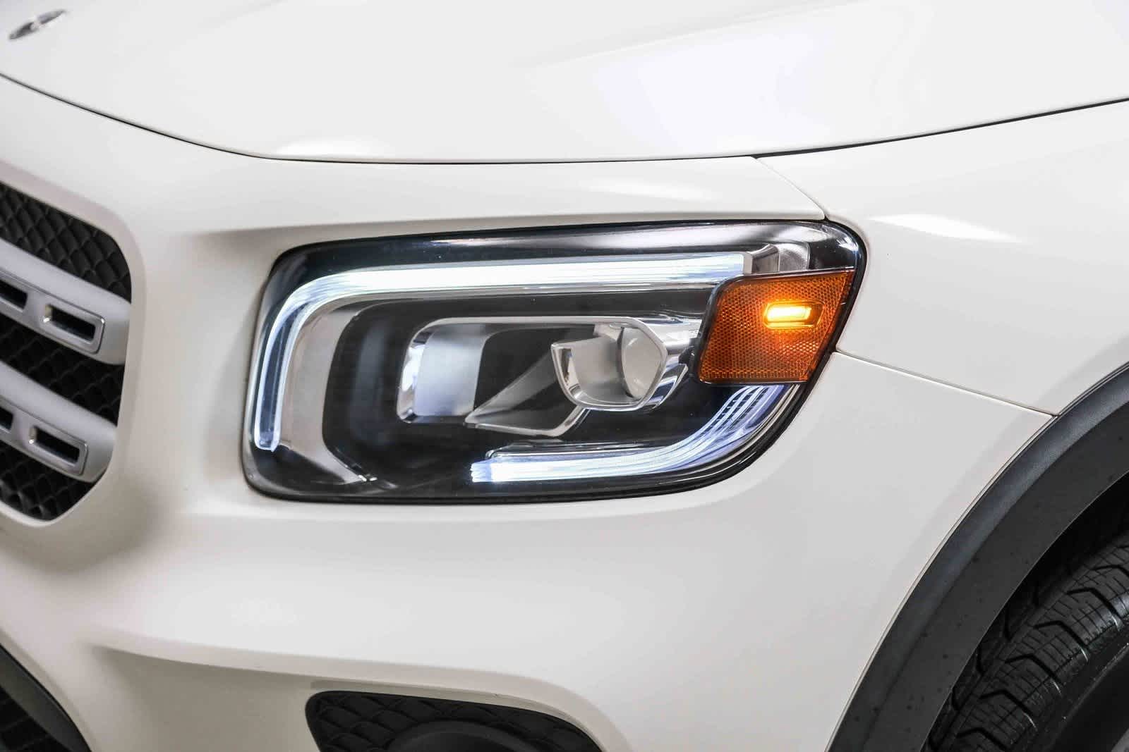 Thumbnail: 2022 Mercedes-Benz GLB - 11