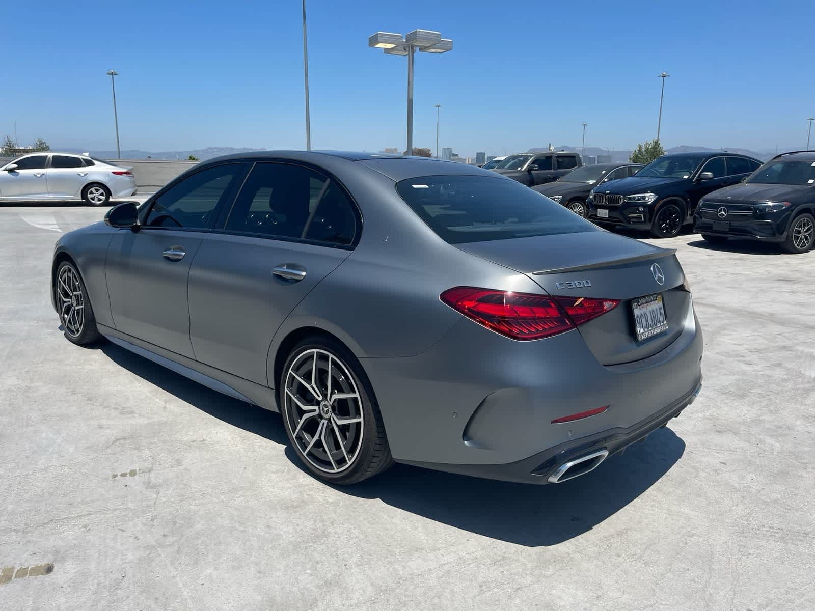 Thumbnail: 2022 Mercedes-Benz C-Class - 2