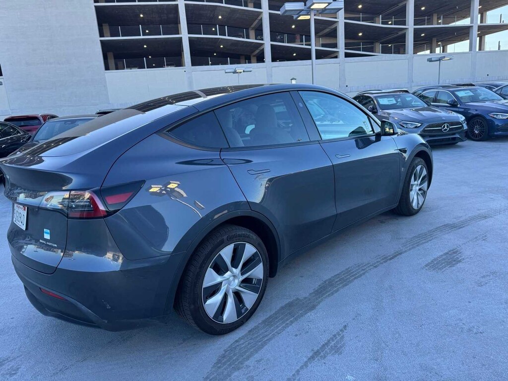 Used 2023 Tesla Model Y Long Range SUV