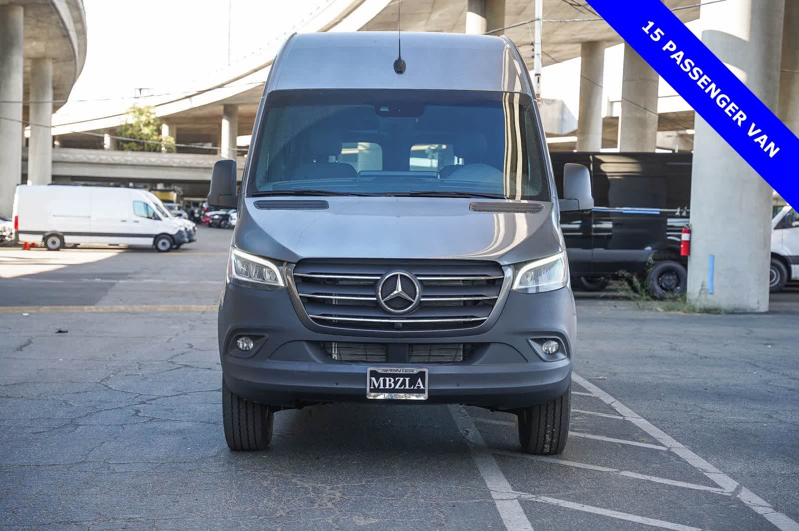 Thumbnail: 2024 Mercedes-Benz Sprinter - 2