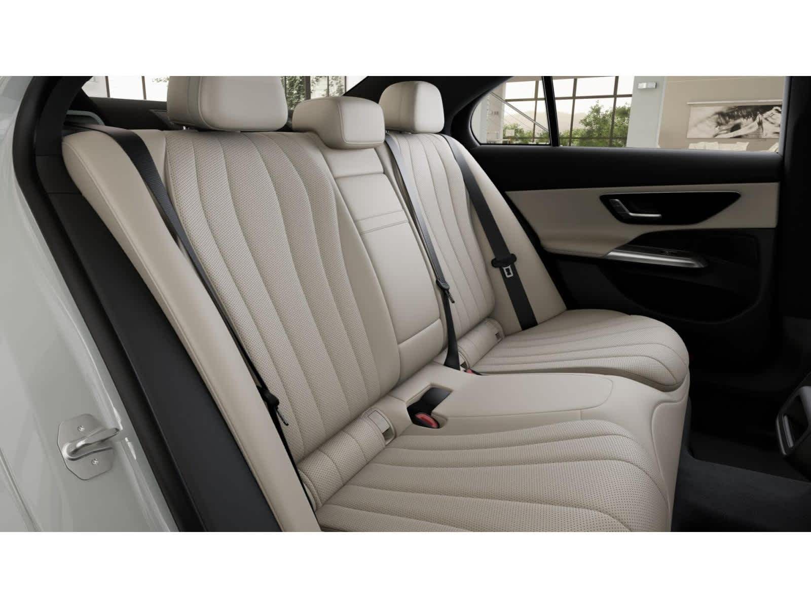 Thumbnail: 2026 Mercedes-Benz E-Class - 4
