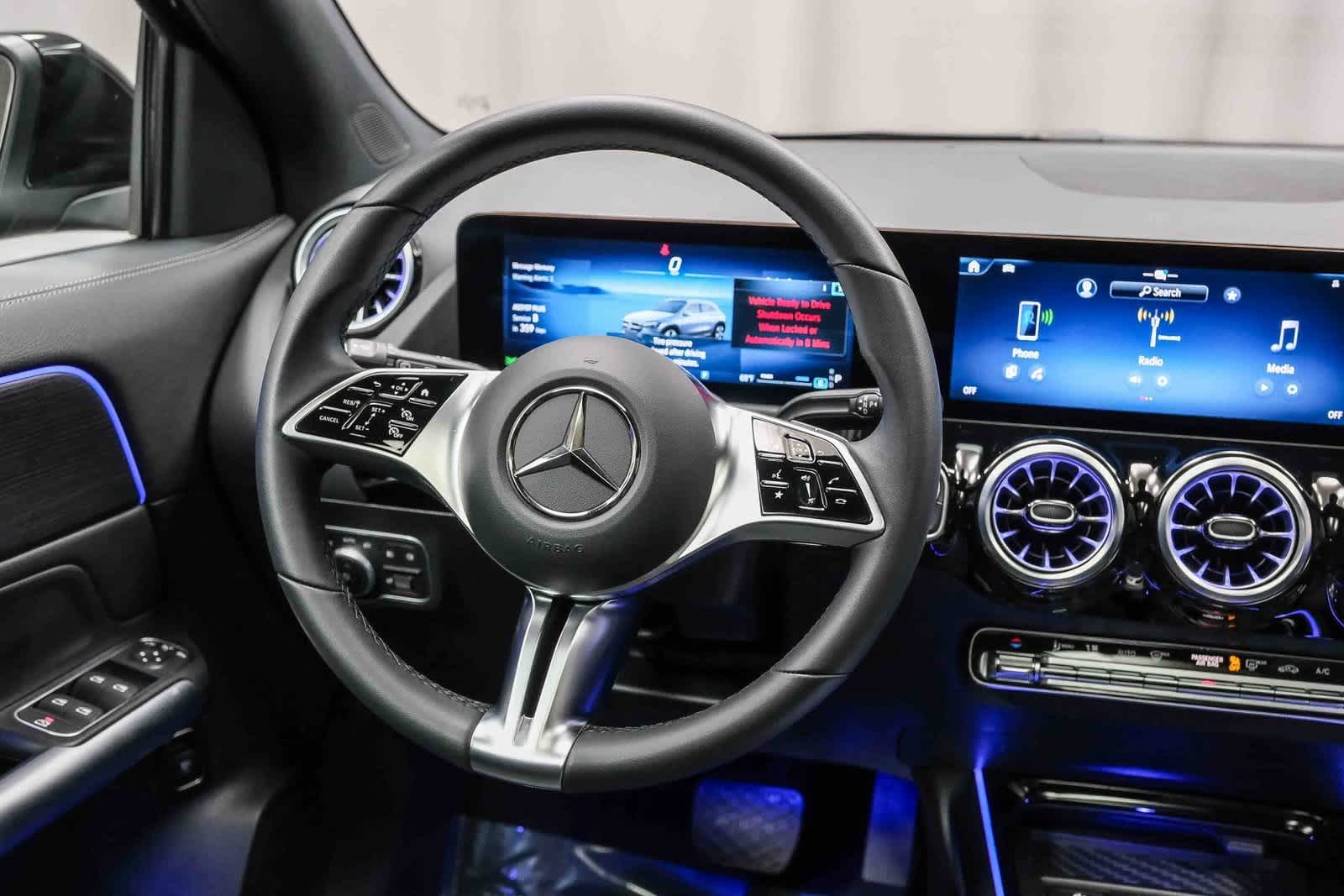 Thumbnail: 2025 Mercedes-Benz GLA - 17