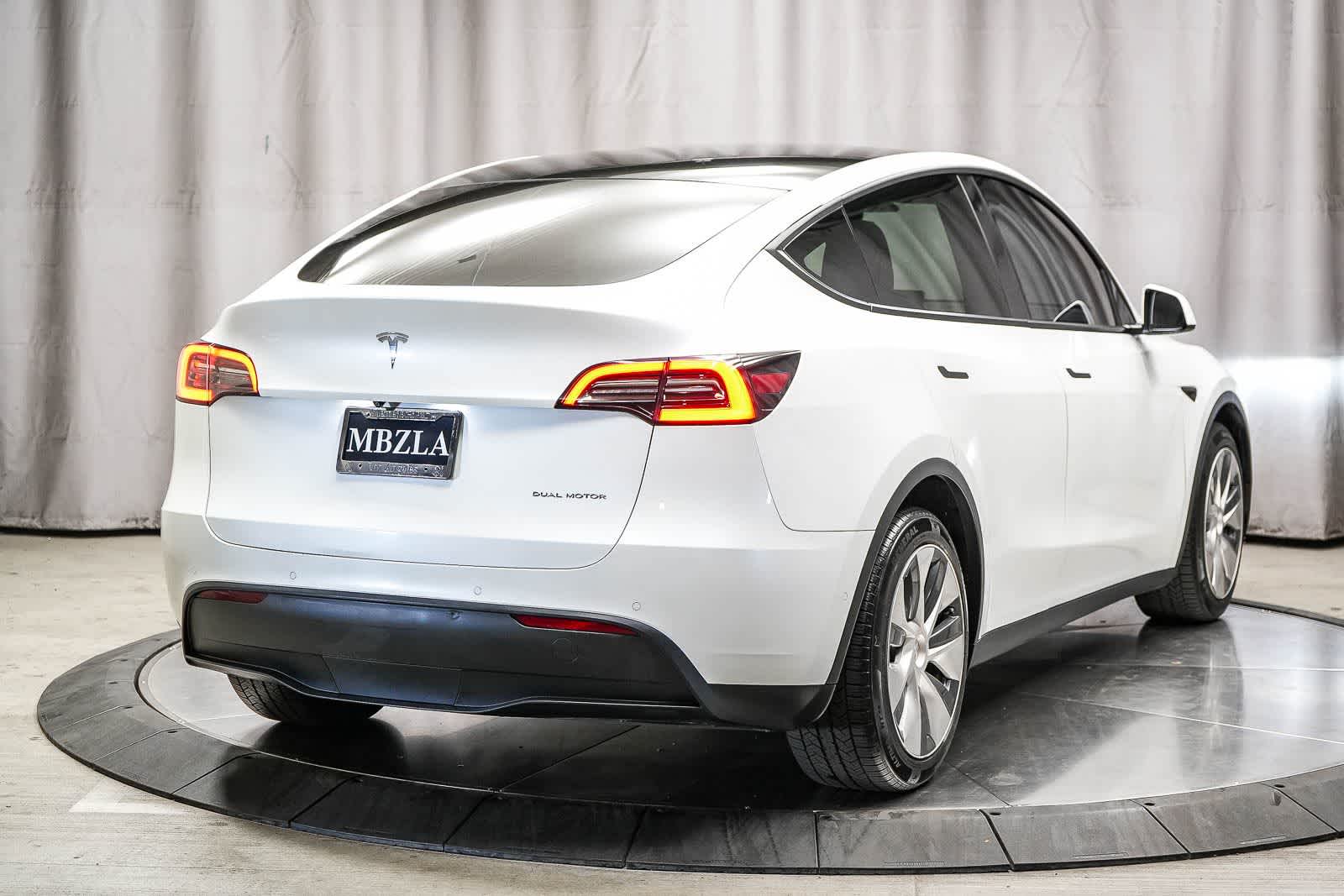 Thumbnail: 2020 Tesla Model Y - 4