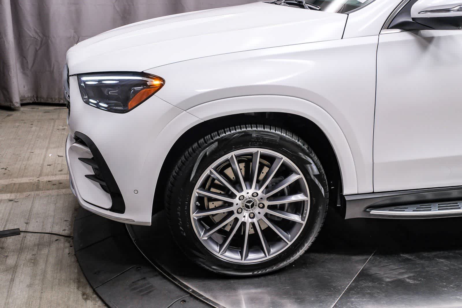 Thumbnail: 2026 Mercedes-Benz GLE - 12