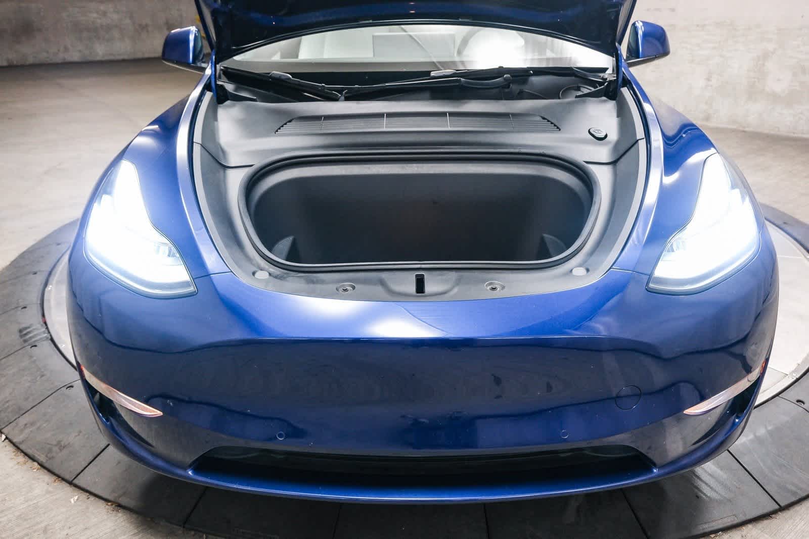 Thumbnail: 2022 Tesla Model Y - 26