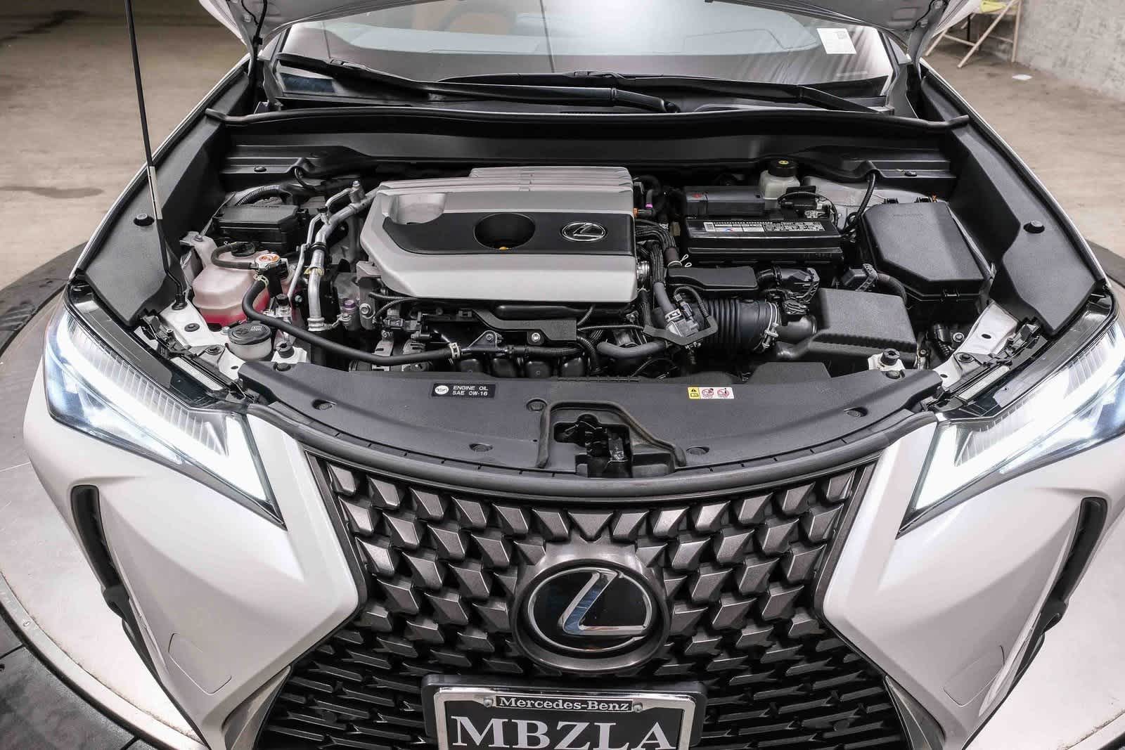 Thumbnail: 2021 Lexus UX - 27