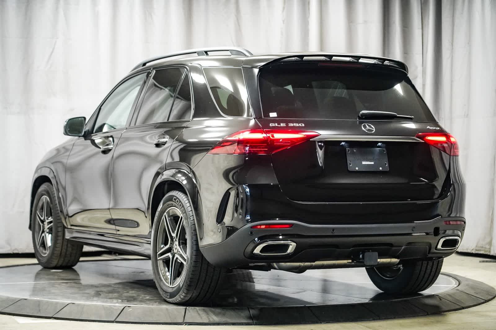 Thumbnail: 2026 Mercedes-Benz GLE - 2