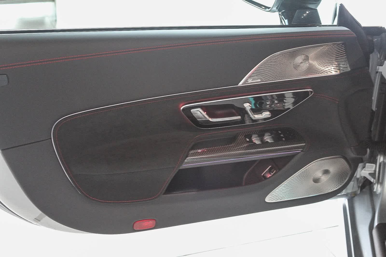 Thumbnail: 2024 Mercedes-Benz SL-Class - 19