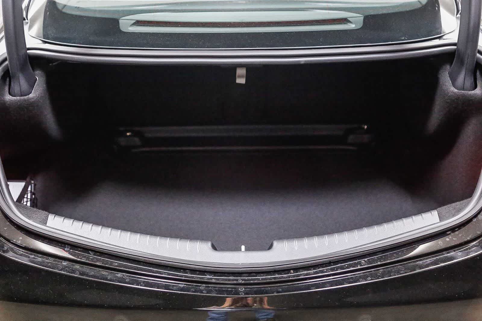 Thumbnail: 2026 Mercedes-Benz CLE - 25