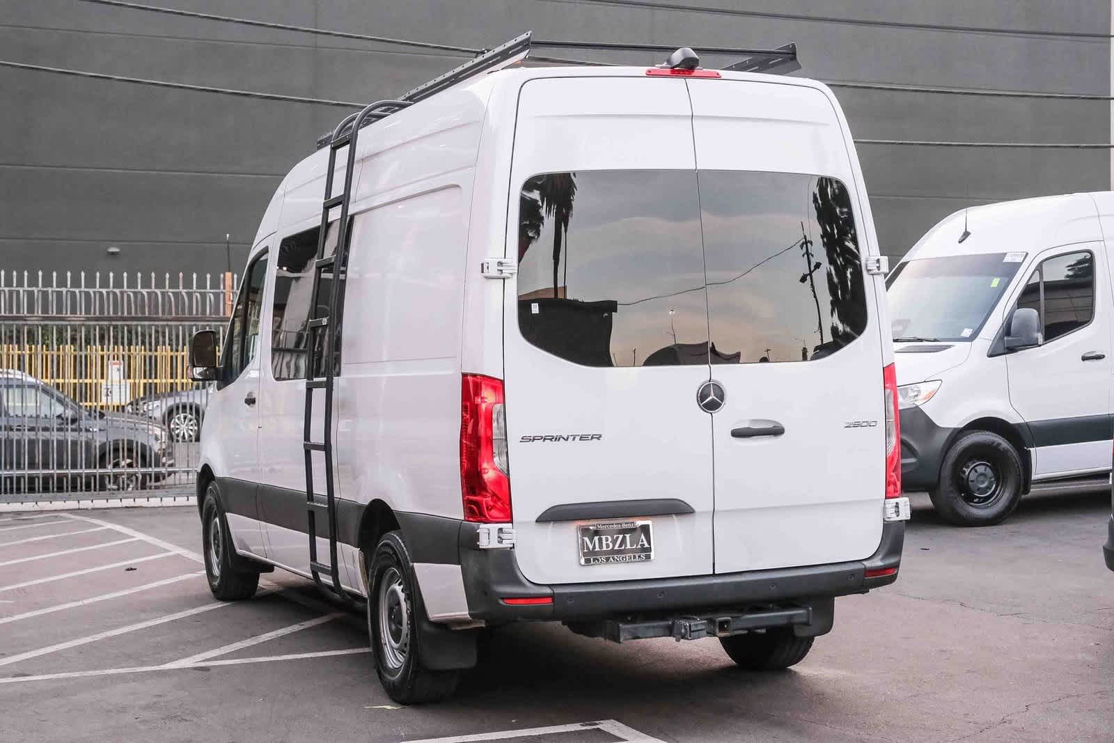 Thumbnail: 2022 Mercedes-Benz Sprinter - 6