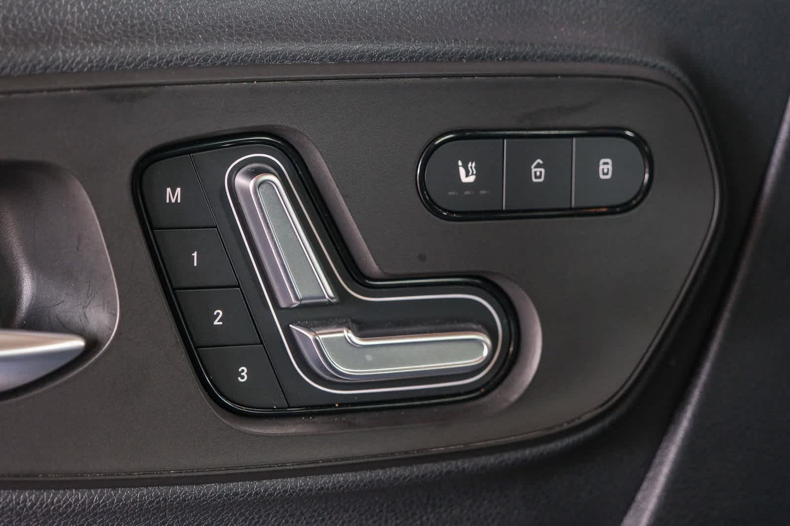 Thumbnail: 2024 Mercedes-Benz Sprinter - 26