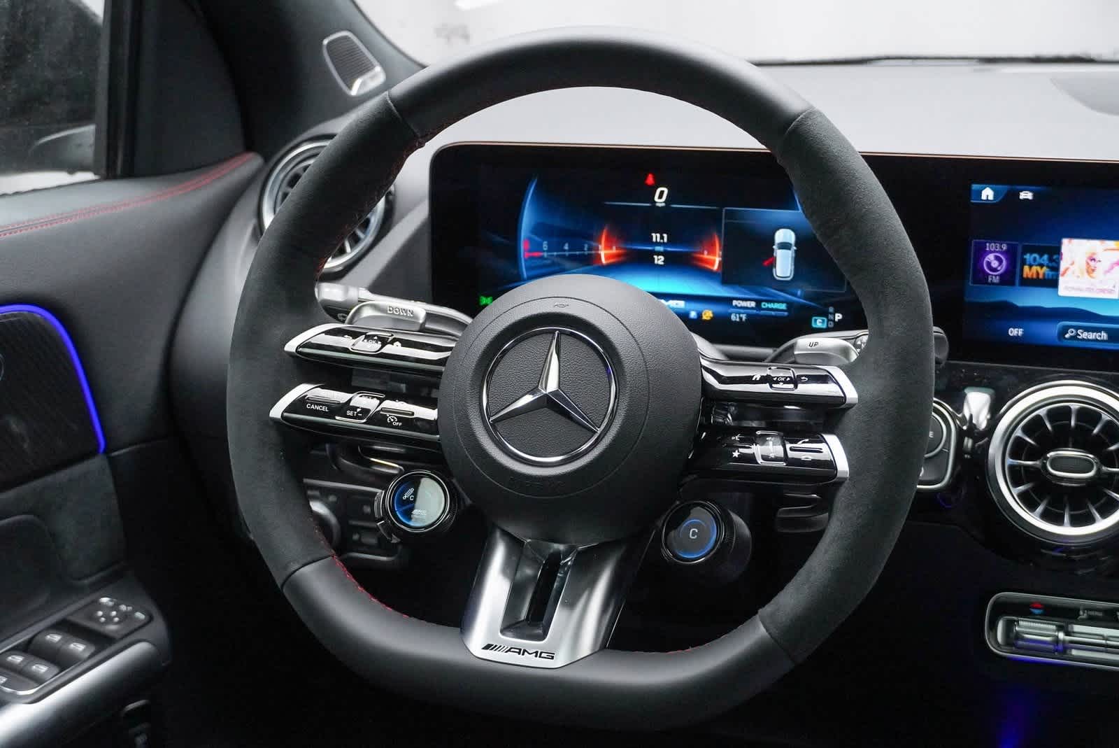 Thumbnail: 2025 Mercedes-Benz GLA - 17