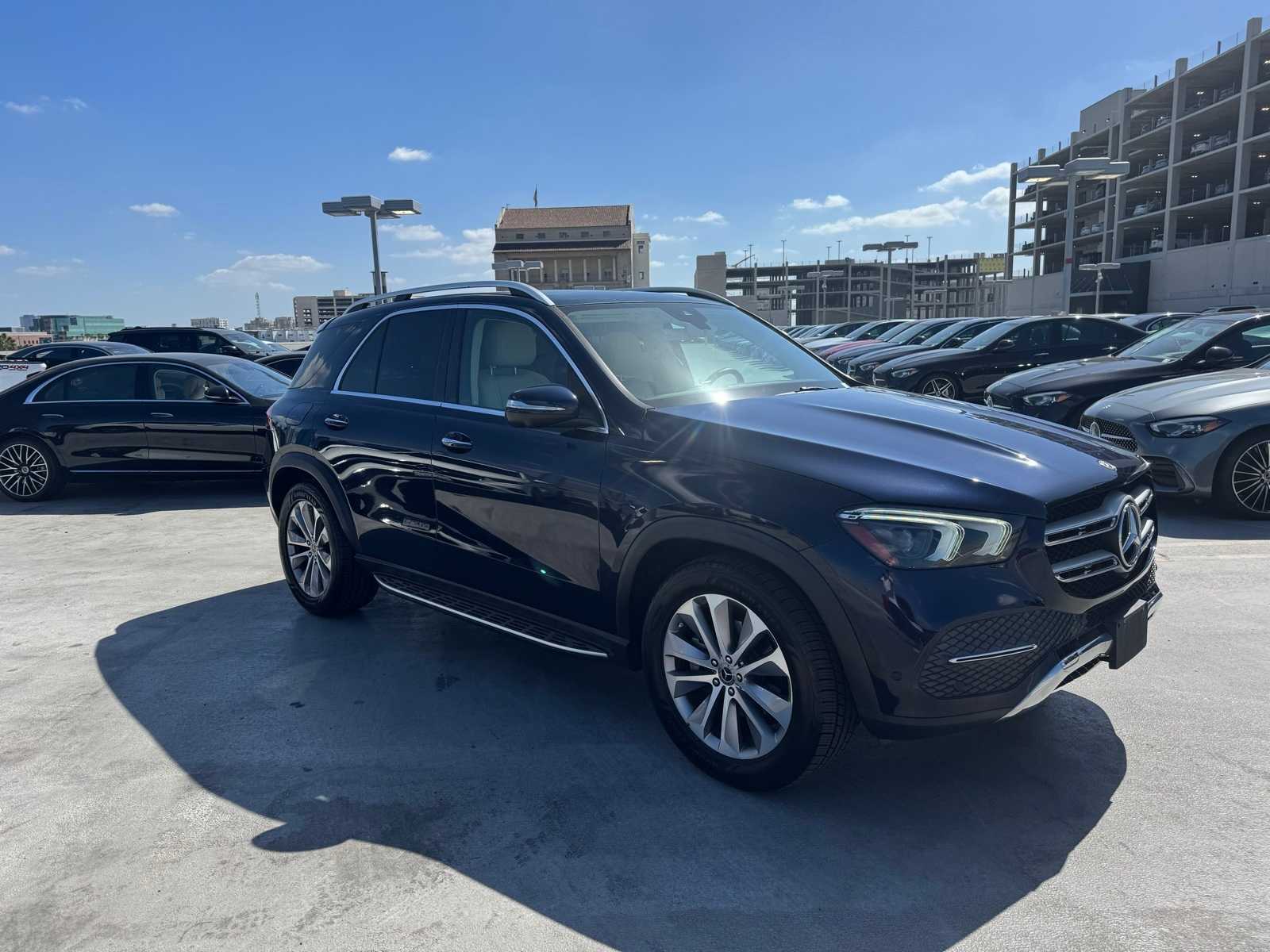 Thumbnail: 2020 Mercedes-Benz GLE - 2
