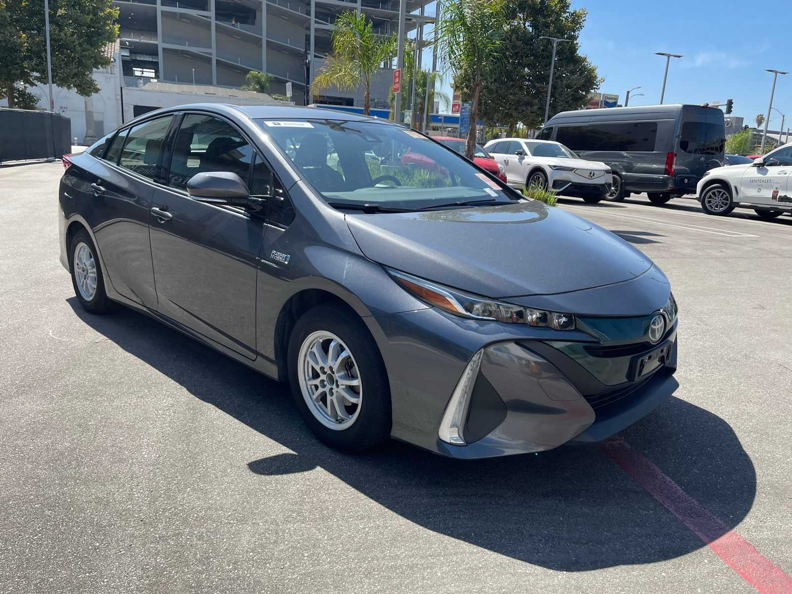 Thumbnail: 2019 Toyota Prius Prime - 4