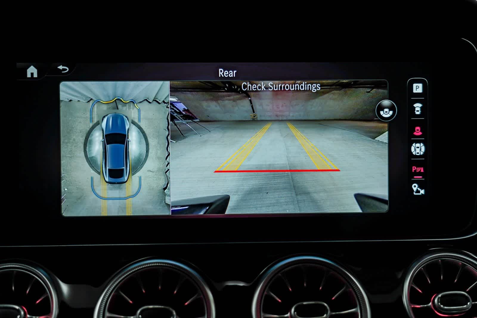 Thumbnail: 2026 Mercedes-Benz AMG GT - 23